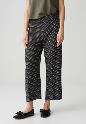 OPUS HIGH RISE CROPPED WIDE FIT - Stoffhose - coal blue