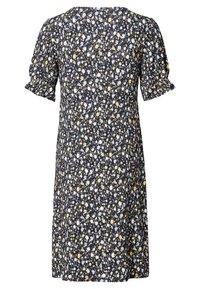 Blommig klänning med korta puffärmar; svart bakgrund med små vita, gula och blå blommor; mjukt tyg; knälång design.