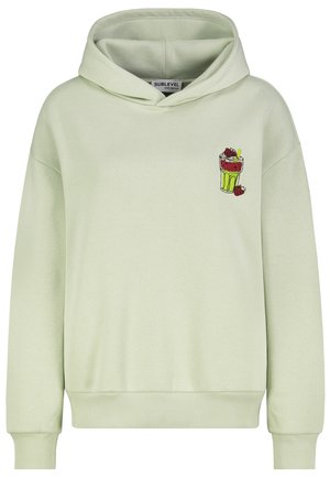 Lichtgroene capuchonsweatshirt met voorzak en geborduurd kleurrijk cocktailglas en aardbeien op de borst.