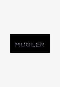 Mugler-Logo in metallisch silberner Schrift auf schwarzem Hintergrund. Der Text hat ein modernes Design mit glatten Kanten und unterschiedlichen Dicken.