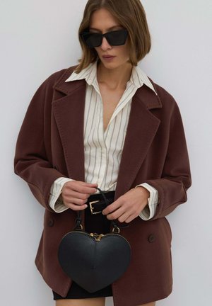DWURZĘDOWY - Short coat - brown