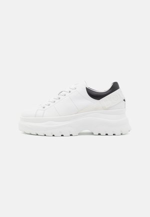 Baskets basses - black