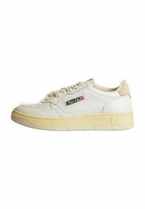 Autry SNEAKERS MEDALIST LOW AULWV - Zapatillas - bianco