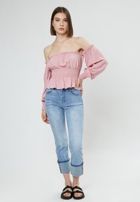 INFLUENCER OFF-SHOULDER - Camicetta - pink