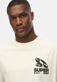 Superdry & Co RECORD LABEL - T-shirts print - cream