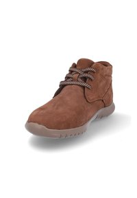 Botín de ante marrón con cuello acolchado, cordones marrones con patrón y suela de goma beige flexible, en ángulo para mostrar el frente y el lado.