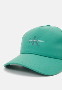Calvin Klein Jeans MONO LOGO UNISEX - Naģene - bahama green