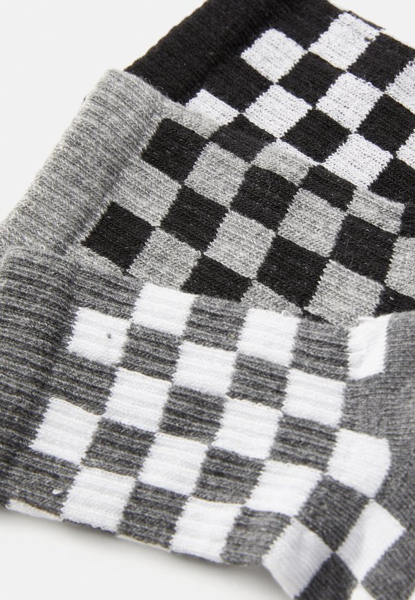 MOVED FROM 7 PACK - Socks2