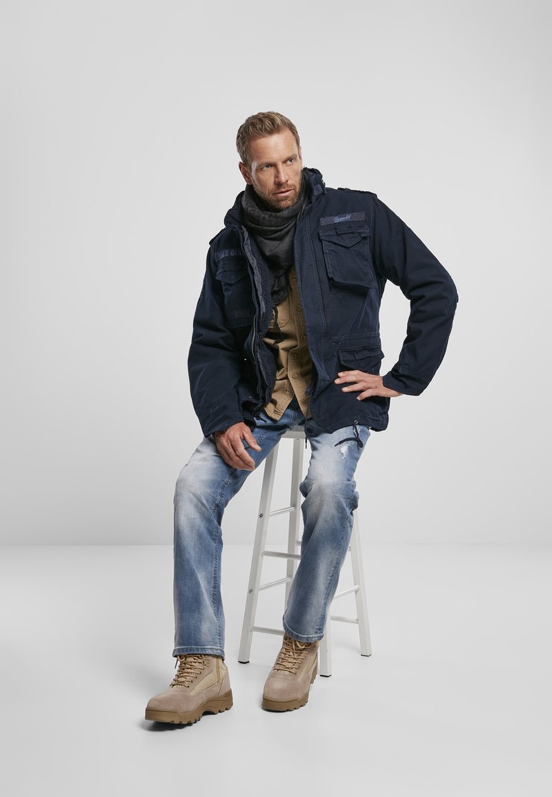 Herren Trenchcoats | Brandit GIANT Parka navy/dunkelblau - RV18952 Herren Trenchcoats | Brandit GIANT Parka navy/dunkelblau - RV18952