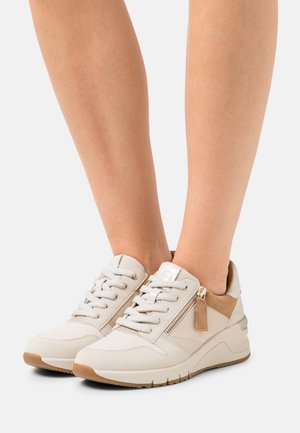 Tamaris Trainers - shell comb