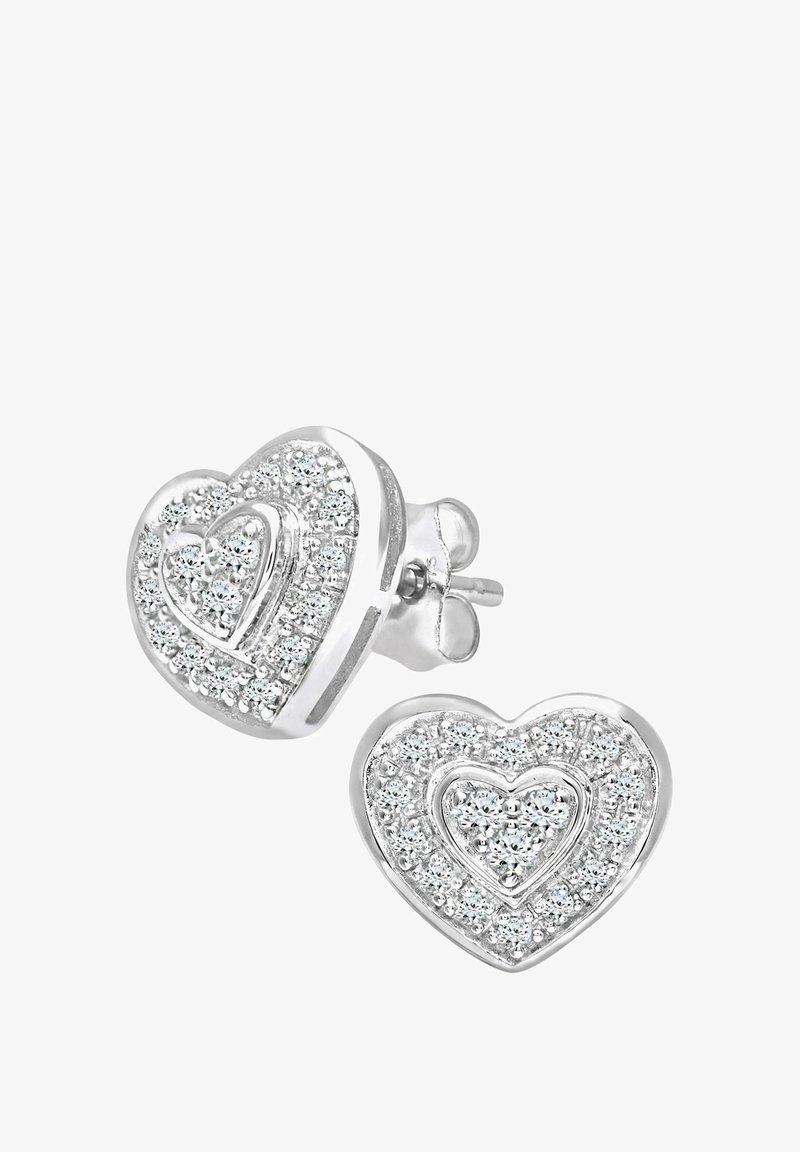 Hõbedast südamekujulised kõrvarõngad, millel on kahekihiline disain ja mitu väikest läbipaistvat kivi tekstureeritud pinnal.