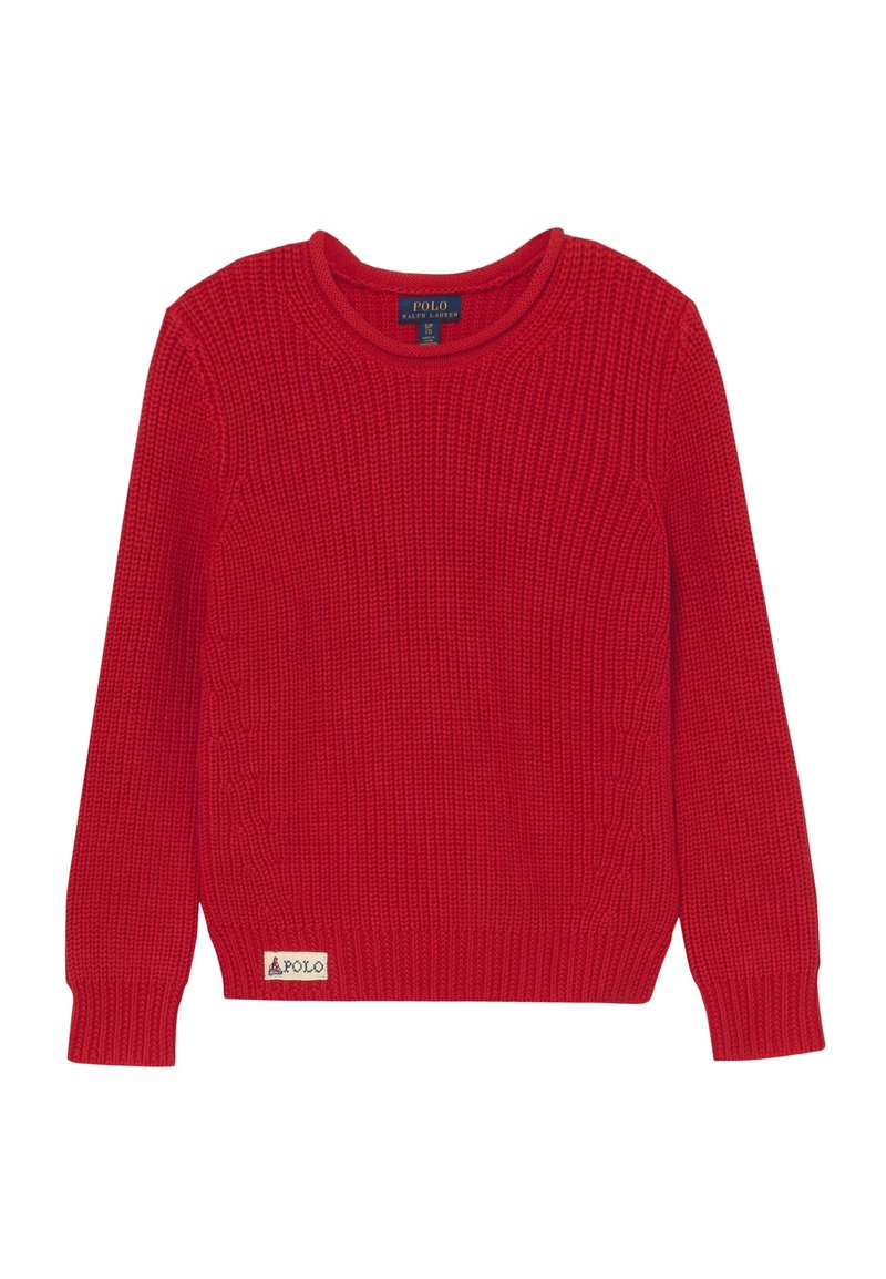 Pull rouge en tricot à manches longues avec col rond, poignets et ourlet côtelés, avec une petite étiquette Polo Ralph Lauren près du bord inférieur.