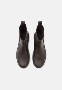 Calvin Klein Jeans BOOT MID CHELSEA UNIFORM - Korte laarzen - dark brown/black