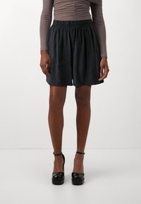 ONLY - ONLIRIS - Shorts - black Miniatuurafbeelding 1