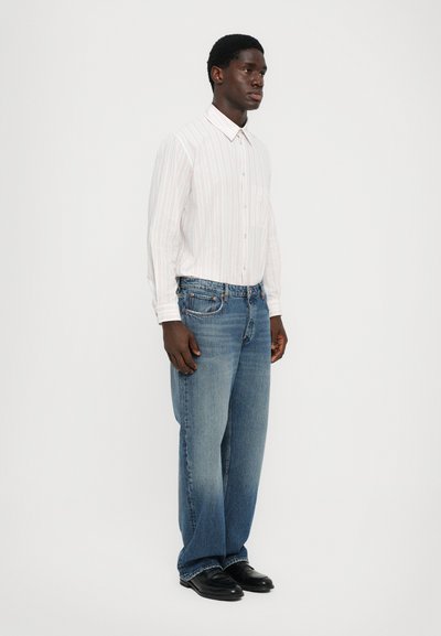 Won Hundred STEVE  - Jean boyfriend - quartzblue