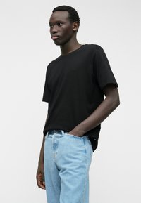 Jack & Jones JJEORGANIC TEE O NECK 5 PACK - Paprasti marškinėliai - black/white