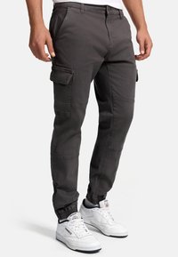 INDICODE JEANS AUGUST - Pantaloni cargo - raven