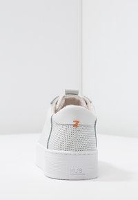 HUB Sneaker low - white