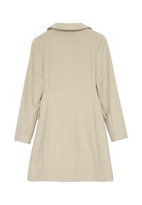 Cappotto lungo da donna beige con colletto, maniche lunghe e cuciture su misura, mostrato da dietro su uno sfondo bianco.