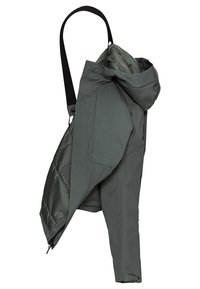 Grøn hættejakke med en struktureret design, der har en lynlås lukning, sidelommer og en aftagelig rem. Stof ser let og glat ud.