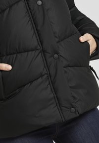 TOM TAILOR Vinterjakker - black