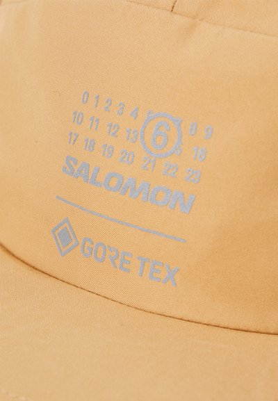 MM6 Maison Margiela HAT UNISEX - Boné - iced coffee