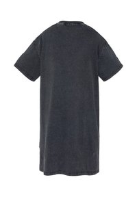 T-shirt en denim noir oversize avec des manches courtes, col rond et détails de couture visibles. La vue arrière montre un ourlet droit.
