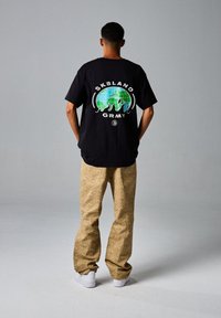 Grimey X SK8LAND - Pantaloni - marron