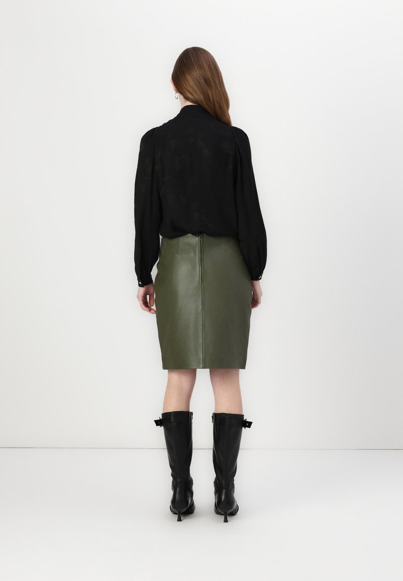 Jupe Lane Bryant Taille 28 - Verte/gris, Fermeture Dos, Neuve Avec étiquette (NWT)
