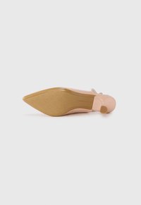 KARL LAGERFELD PANACHE - Classic heels - nude