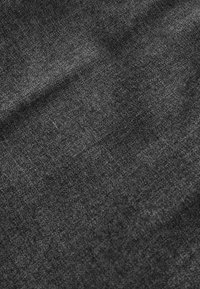 REGULAR FIT SIGNATURE  - Uzvalka bikses - grey