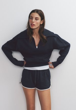 THE SET, REGULAR FIT - 2 PACK TROPHY NECK LONG SLEEVE - Sweatshirt - navy cream