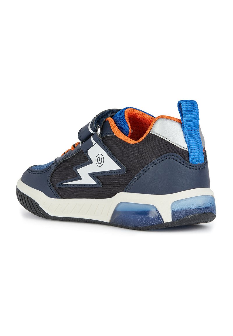Scarpe Da Ginnastica Geox J Inek Boy Con Luci - Sneaker Basket Style Traspirante Per Bambini - Foto 14