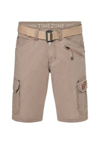 Beige cargoshorts van katoen, voorzien van meerdere zakken, een geweven riem met een metalen gesp en zichtbare stiksels.
