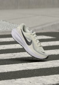Δεν επιλέχθηκε, sail/metallic silver/white/black/light smoke grey