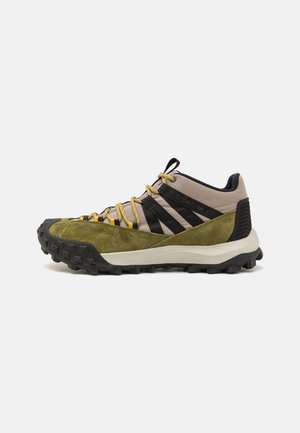 ROVE UNISEX - Hiking shoes - sand/mustard