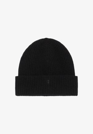 Sort strikket hue med ribbet tekstur og en opkant. Har et lille, diskret logo på fronten.