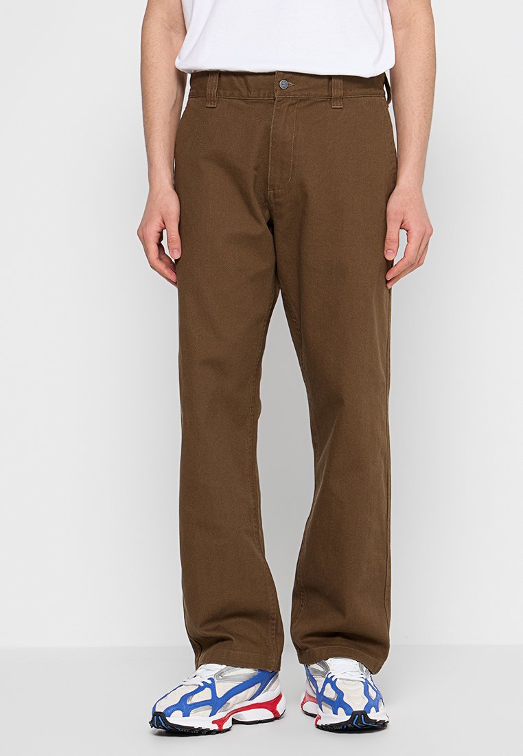 RVCA Chino bruin