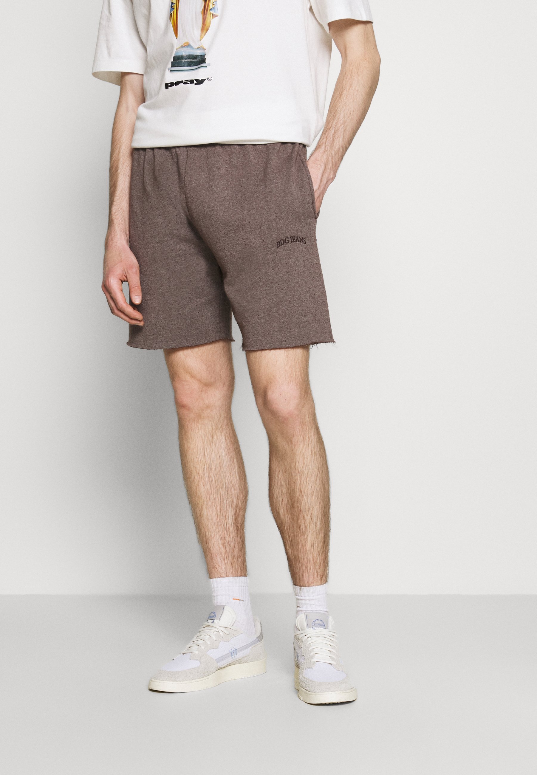BDG Urban Outfitters Shorts - nut brown 