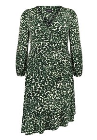 Zelené šaty s leopardím potiskem, zavinovací styl, dlouhými rukávy, véčkovým výstřihem a asymetrickým lemem. Vyrobeno z měkké tkaniny s hladkou texturou.