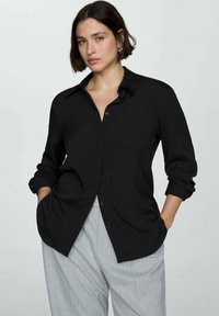 Mango Skjortebluser - black