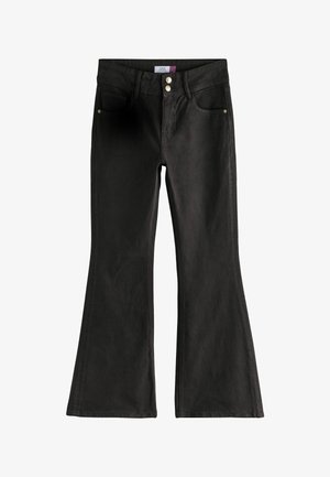 Fekete farmer flare nadrág közepes derékmagassággal, két első zsebbel, két hátsó zsebbel és fém díszítésű gombos záródással.