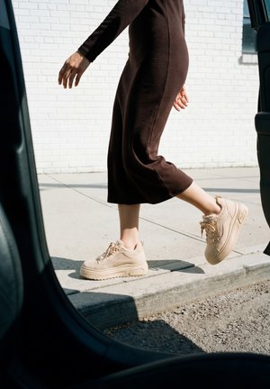 Buffalo, Sneakers - offwhite