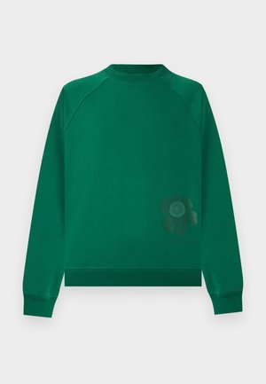 Rohelise värvusega ümmarguse kaelusega dressipluus pikkade varrukatega ning soonikkoes mansettide, ääre ja kaelusega, millel alumise parema nurga lähedal on peen tumerohelise lille detail.