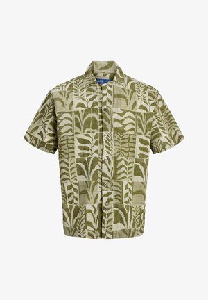 Cămașă cu mâneci scurte și nasturi, cu model de frunze verzi pe fundal bej, având guler și buzunar la piept pe partea stângă.