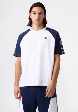 - T-shirt z nadrukiem