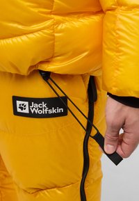 Jack Wolfskin UNISEX - Piumino - fresh orange