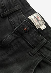 Next AUTHENTIC - Traperice suženog kroja - vintage black