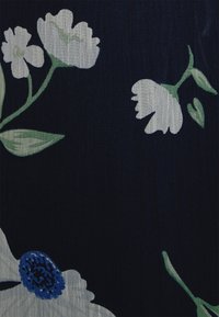 VILA VIFALIAS VNECK - Blusa - navy big flower