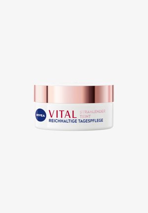 NIVEA VITAL STRAHLENDER TEINT REICHHALTIGE TAGESPFLEGE 50 ML - Face cream